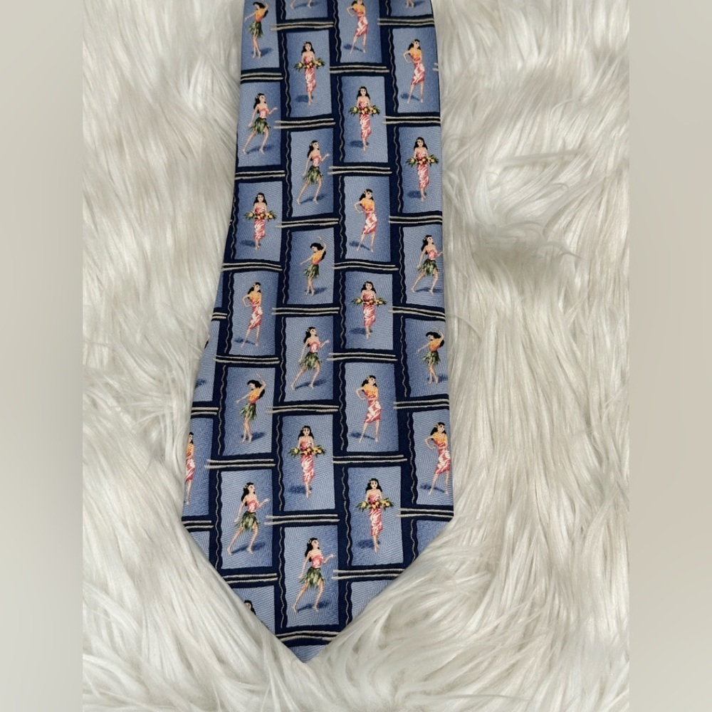 Tommy Bahama vintage hula silk tie - Picture 2 of 5